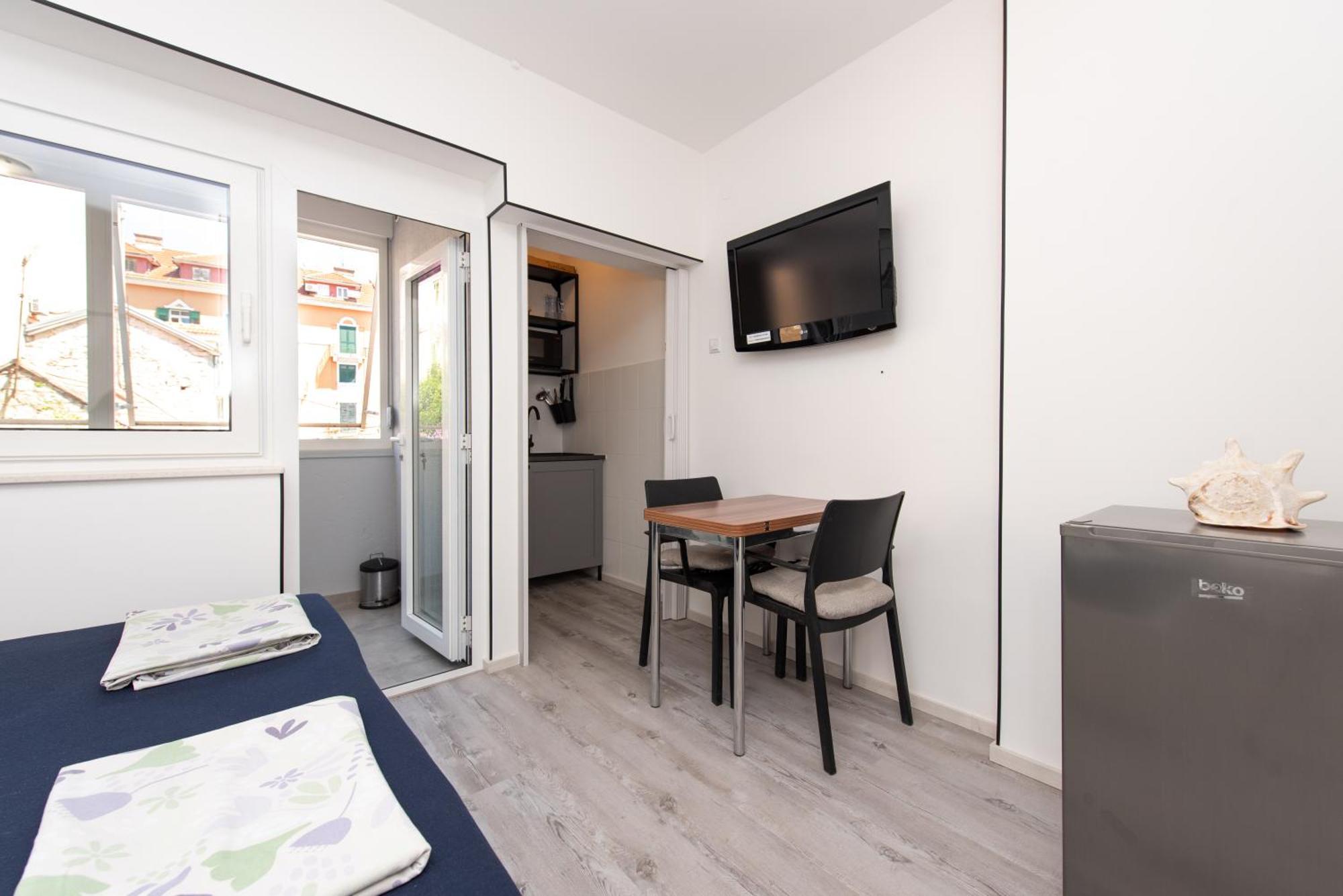 Laghanini Apartments سبليت المظهر الخارجي الصورة